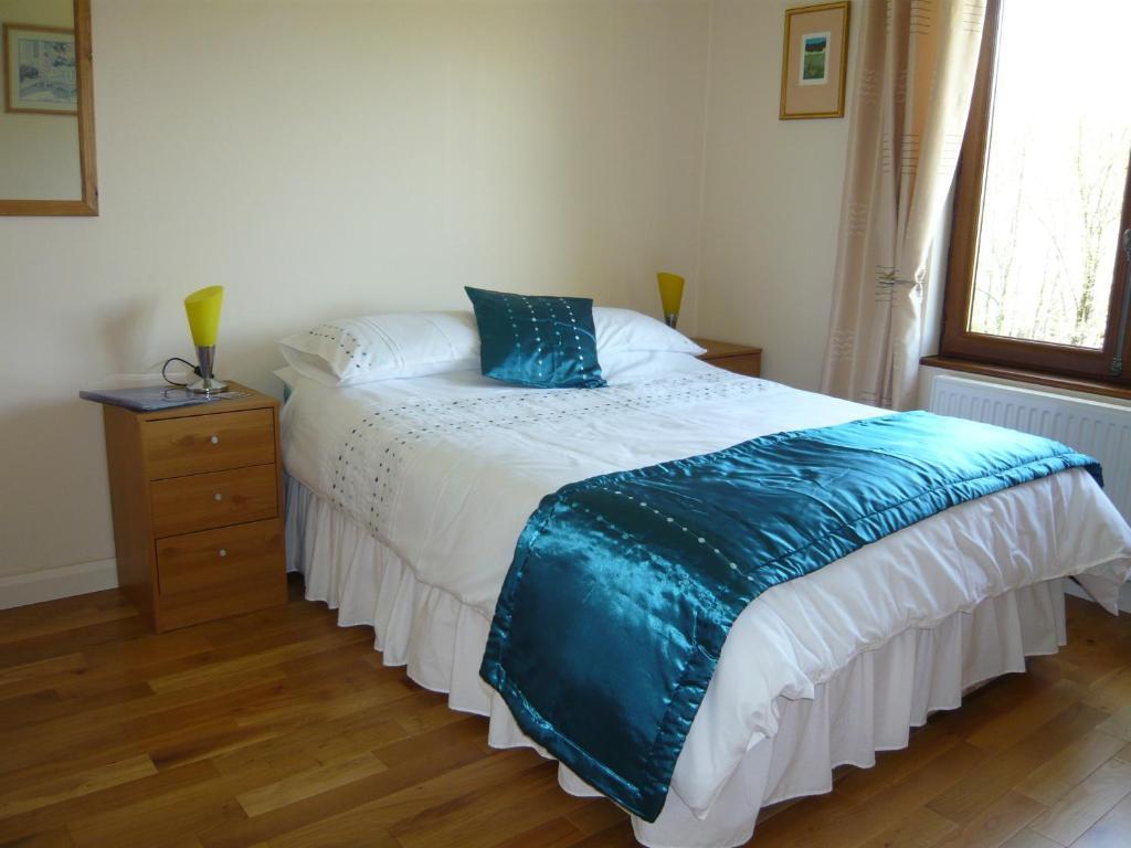 Lakeside Bed And Breakfast Payzac  Zimmer foto