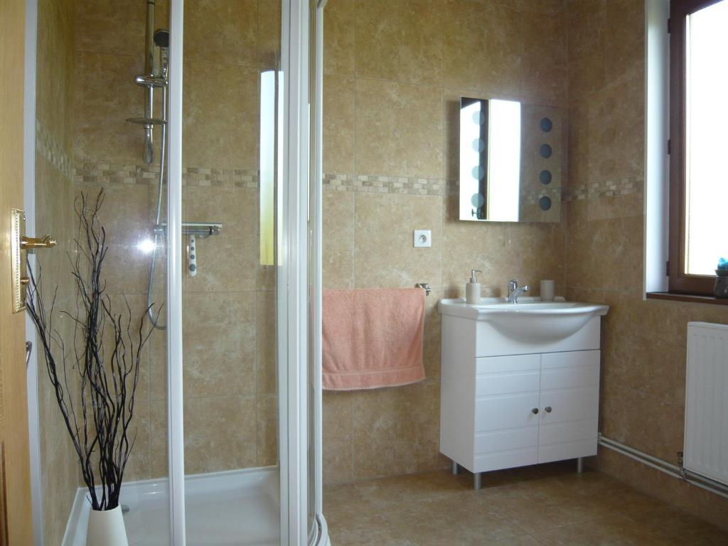 Lakeside Bed And Breakfast Payzac  Zimmer foto